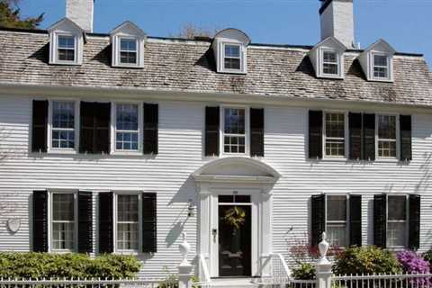How to Update a Colonial House Exterior