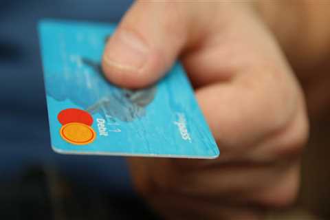 What is a decent credit score for a credit card?