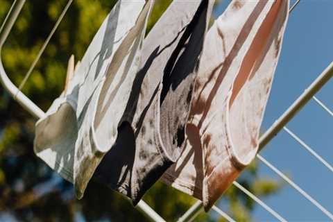 How To Choose The Best Clothesline For Your Home Building