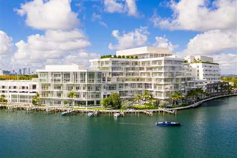 Beyond Luxury The Ritz-Carlton Residences Miami Beach and Its Distinctive Private Art Studio