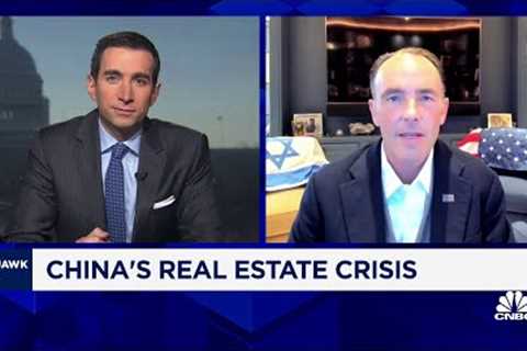 China''s banking system is in free fall right now, says Hayman Capital''s Kyle Bass