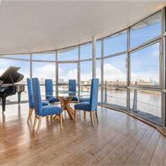 $3.5 Million Penthouse At London’s Canary Wharf Keeps The River Close