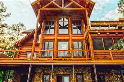 Log Home Staining In Milton, PA: How To Nail Your Home Inspection With Flying Colors
