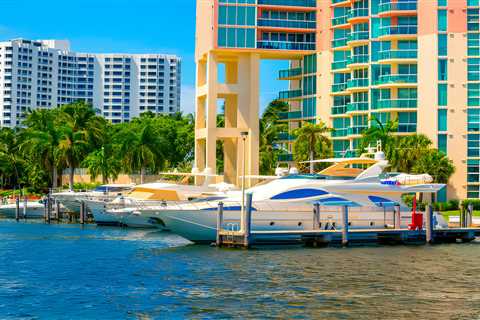 Navigating Aventura’s Waterfront Real Estate: Trends, Prices, and Investment Opportunities