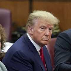 LIVE: Does the 14th Amendment BLOCK Trump from taking office?