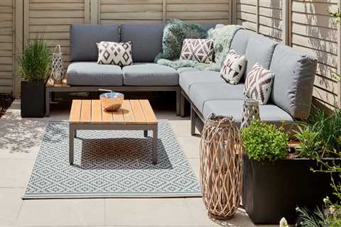 Seamless Living In Derry: The Benefits Of Pairing Home Remodels With Landscape Maintenance