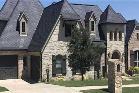 How Climate Affects Roof Longevity and Material Choice