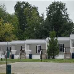 Are Manufactured Homes a Good Investment? Pros and Cons