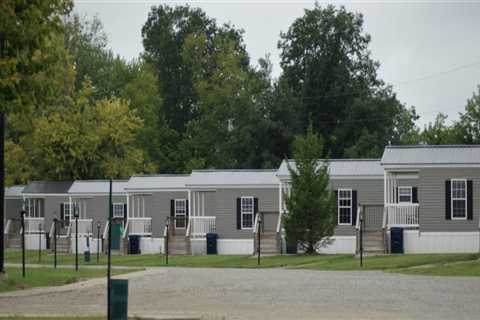 Are Manufactured Homes a Good Investment? Pros and Cons