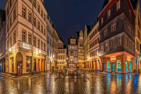 Elevate Your Property's Appeal with Expert Outdoor Lighting in Boca Raton