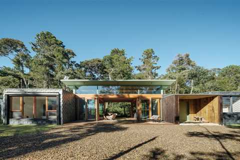 You Enter This Brazil Retreat Through Its Mountain Bike Workshop