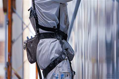 How Commercial Painting Helps Preserve Structural Materials From Environmental Wear